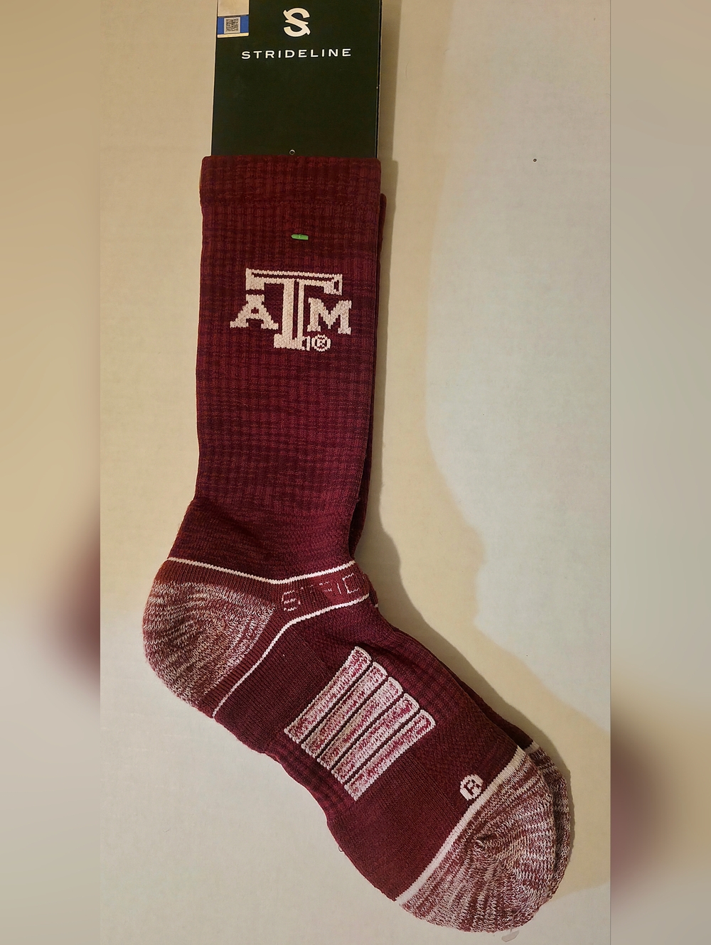 Strideline Texas A&M Aggies NCAA Socks Maroon White One Size Officially Licensed